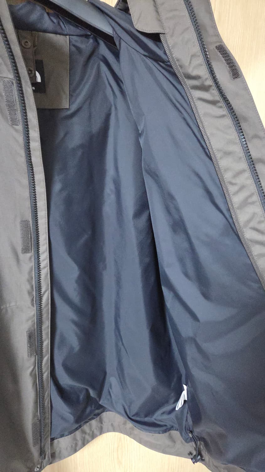 (착샷) 노스페이스 바람막이 시티 트리클라이메이트 자켓 상품이미지3