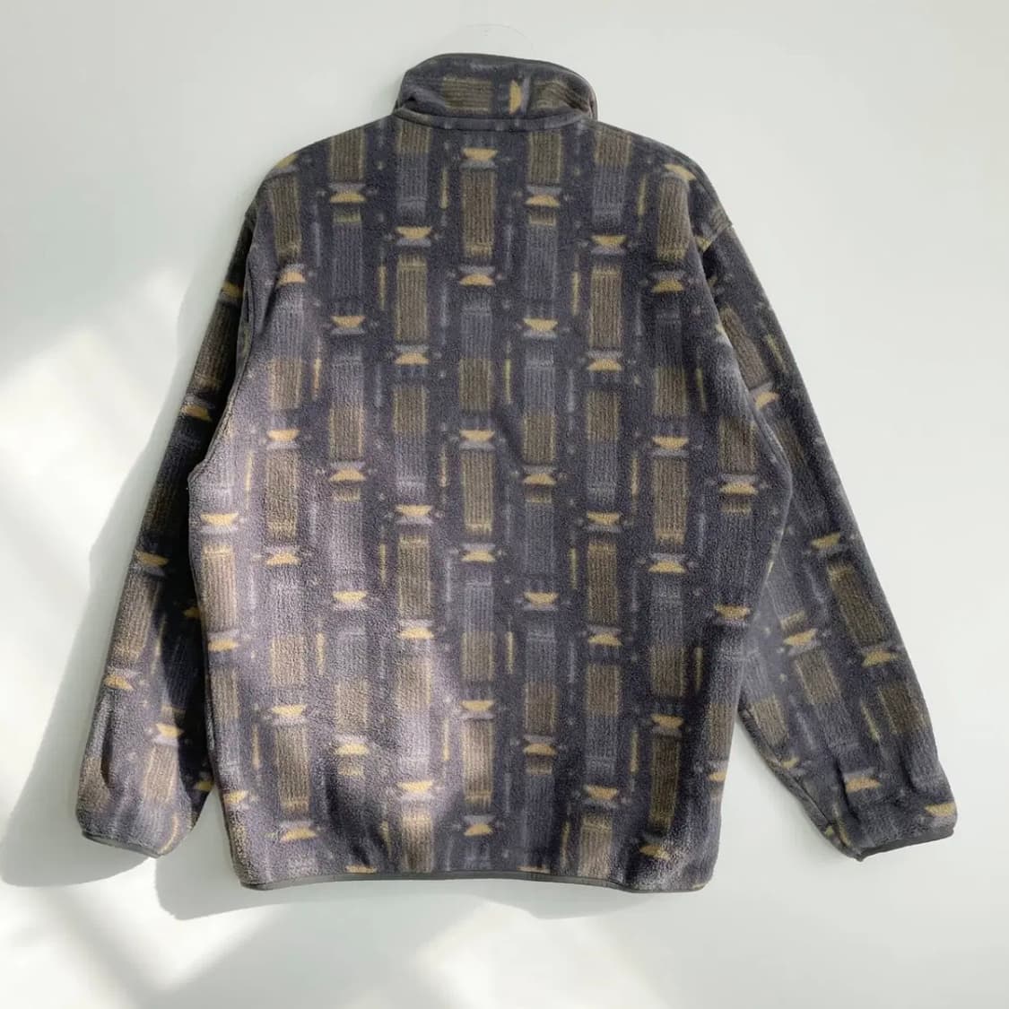 D2 파타고니아 프린티드 신칠라 스냅-T 플리스 M사이즈 상품이미지3