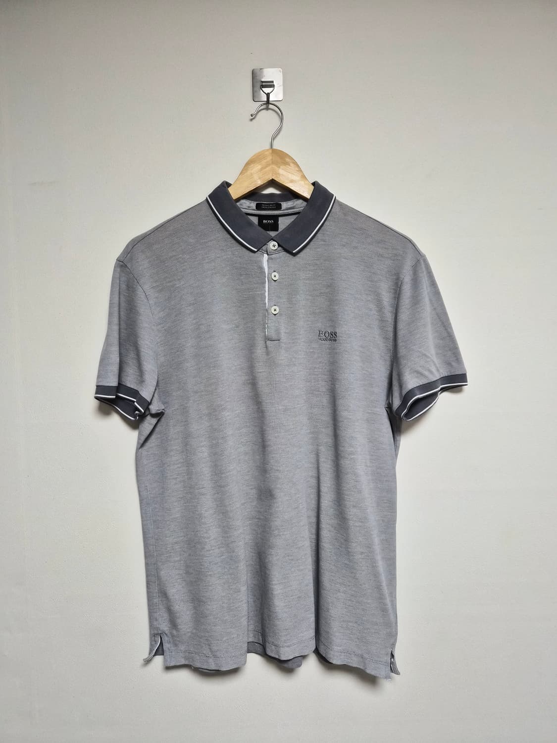 휴고보스Boss 메인 로고 그레이 반팔카라티 L - T113 상품이미지1