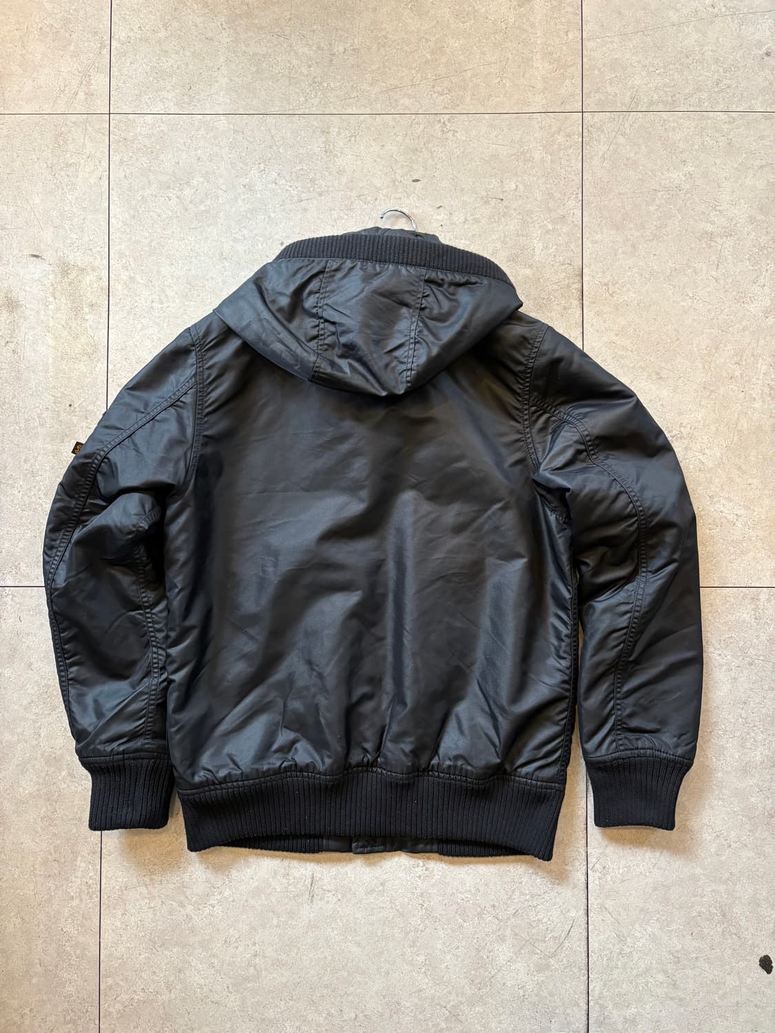 알파 인더스트리 후드 항공점퍼 블랙 상품이미지9