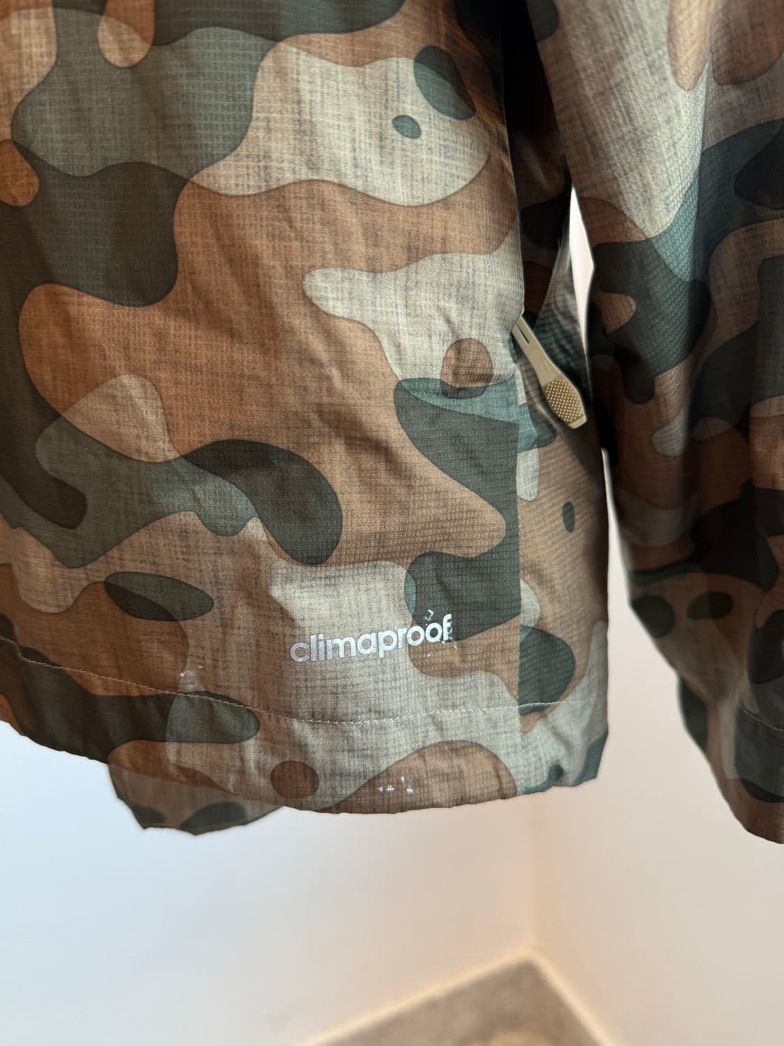 Adidas Outdoor Military Jacket 상품이미지8