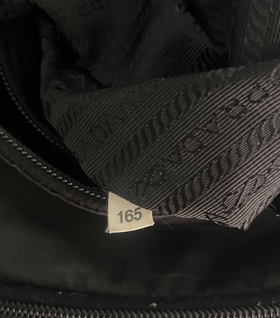 [OS] 프라다 포코노 나일론 버클 메신저백 상품이미지7