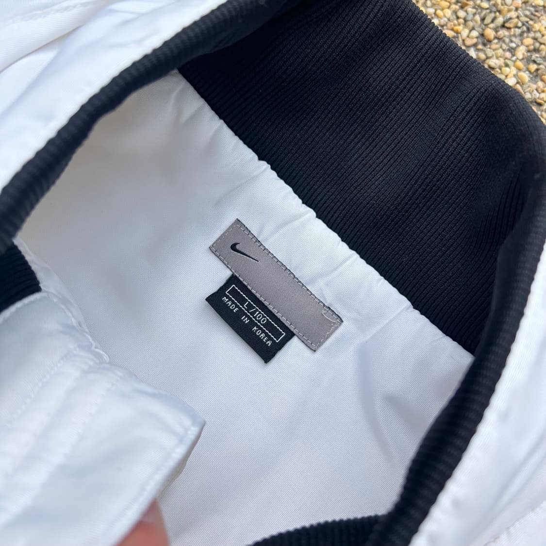 나이키(Nike)스우시 화이트 누빔 점퍼 상품이미지4