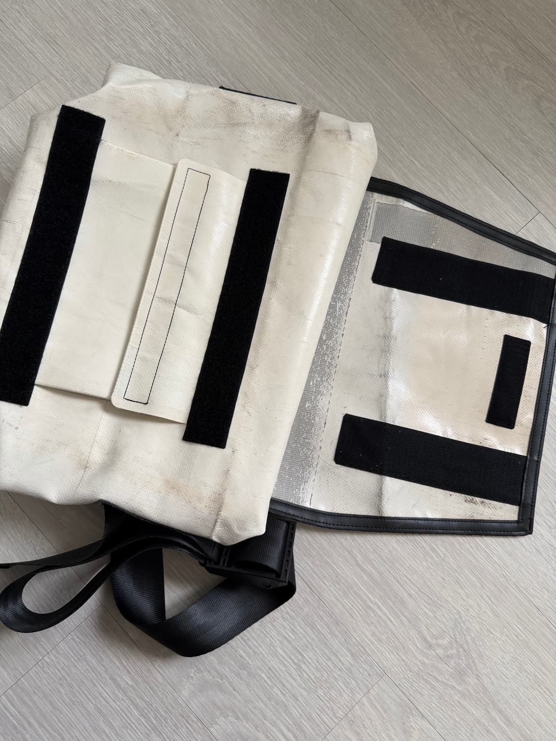 프라이탁 DEXTER 덱스터 민트택o 상품이미지2