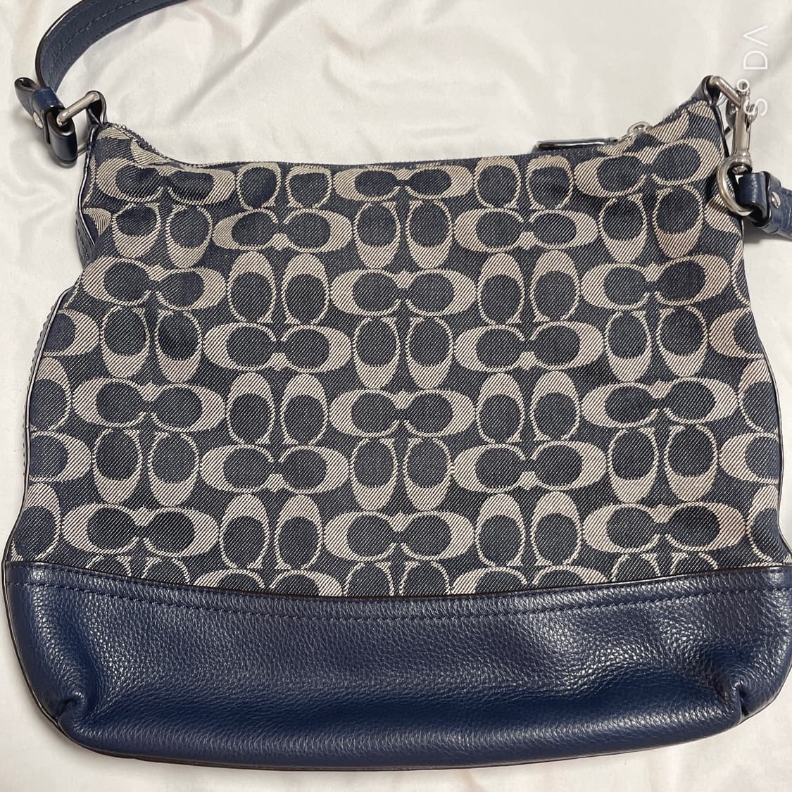 코치 시그니처 네이비 숄더백 크로스백 상품이미지6