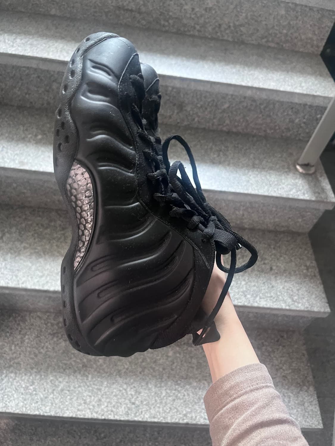 나이키 폼포짓 275 상품이미지1