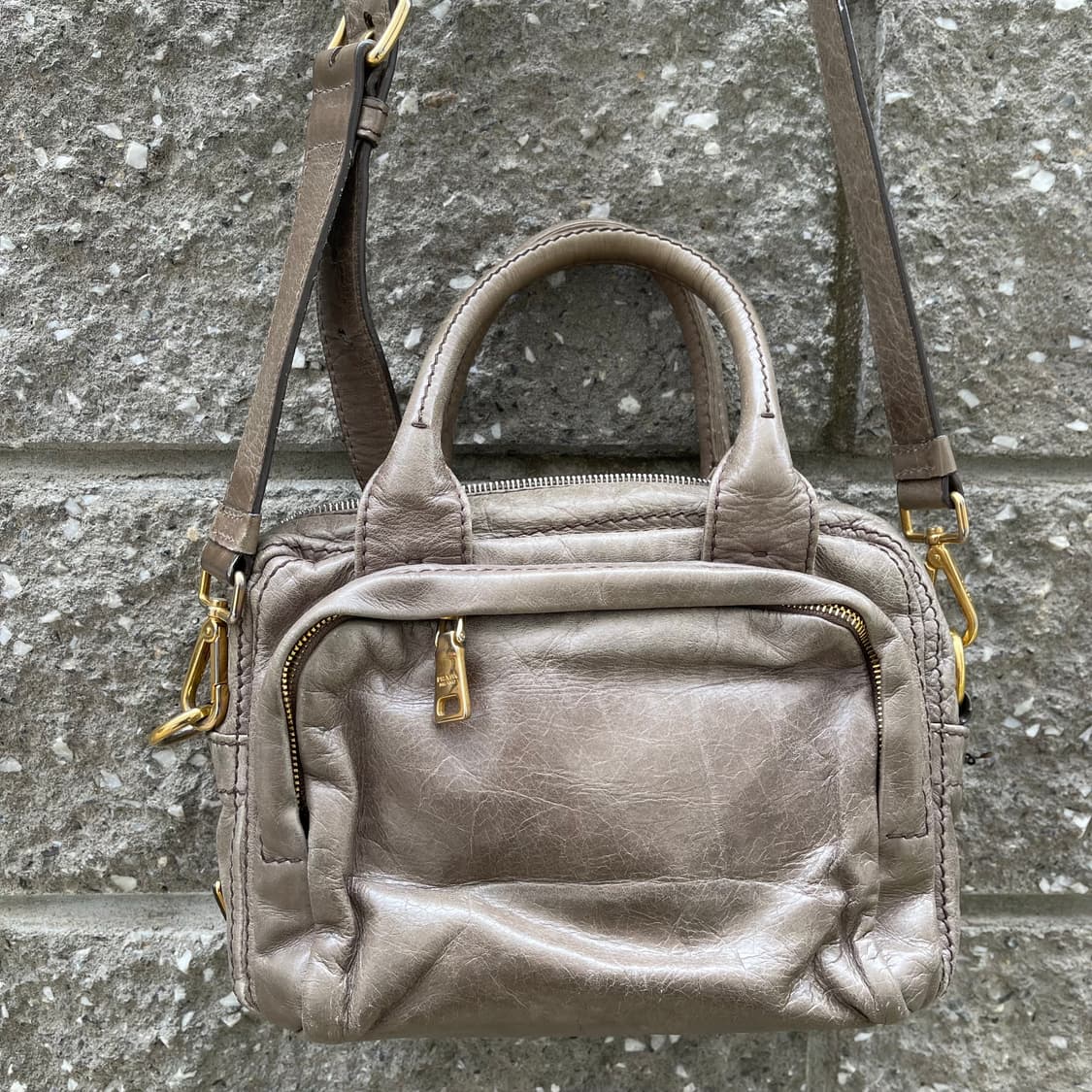 [OS] Prada 비텔로 샤인 바울레토 사첼 백 상품이미지7