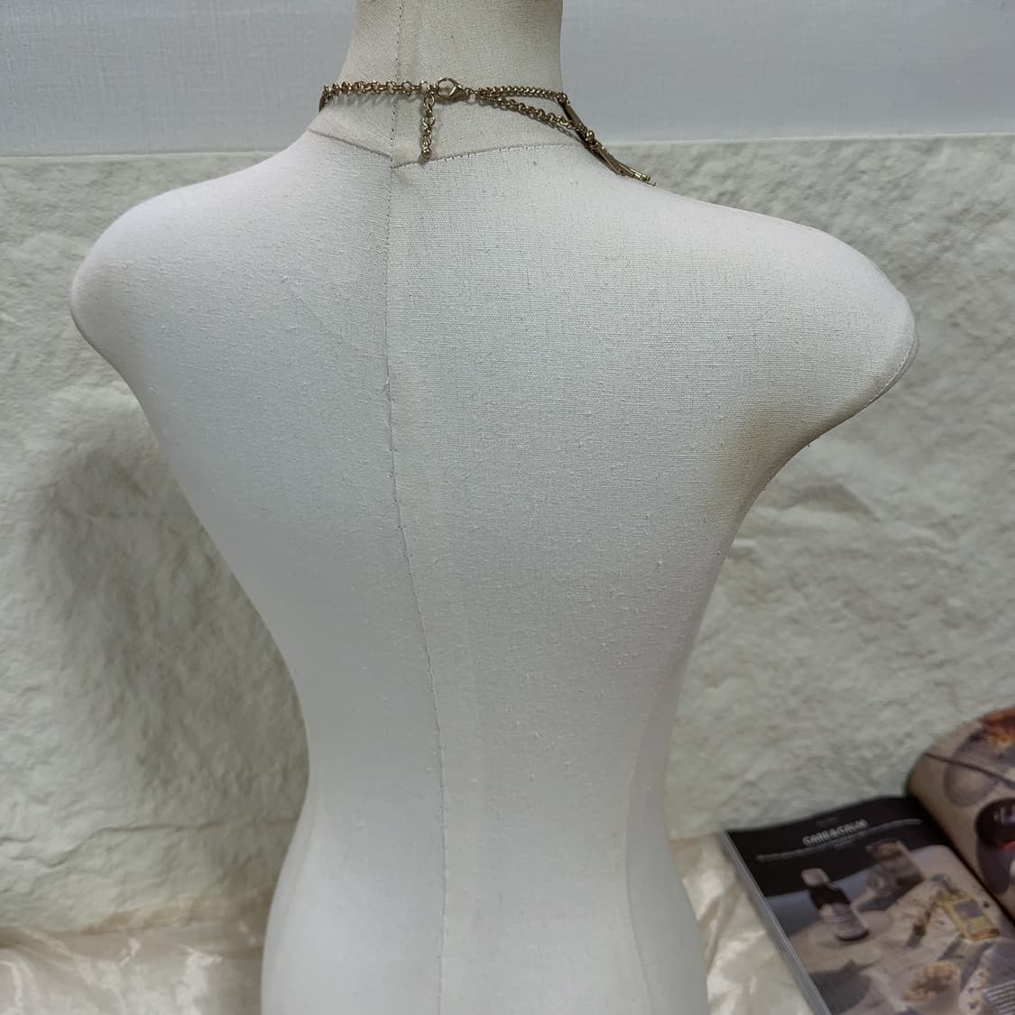 빈티지 메탈 스탁드 초커 목걸이 상품이미지3