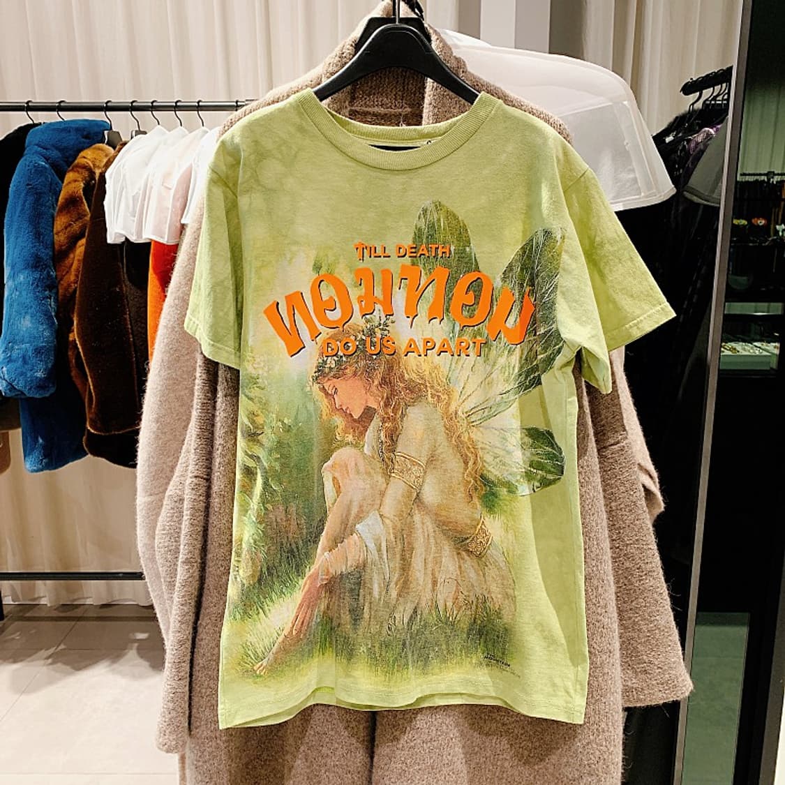 드라이 클린 온리 여성 그린 프린트 티셔츠 상품이미지1