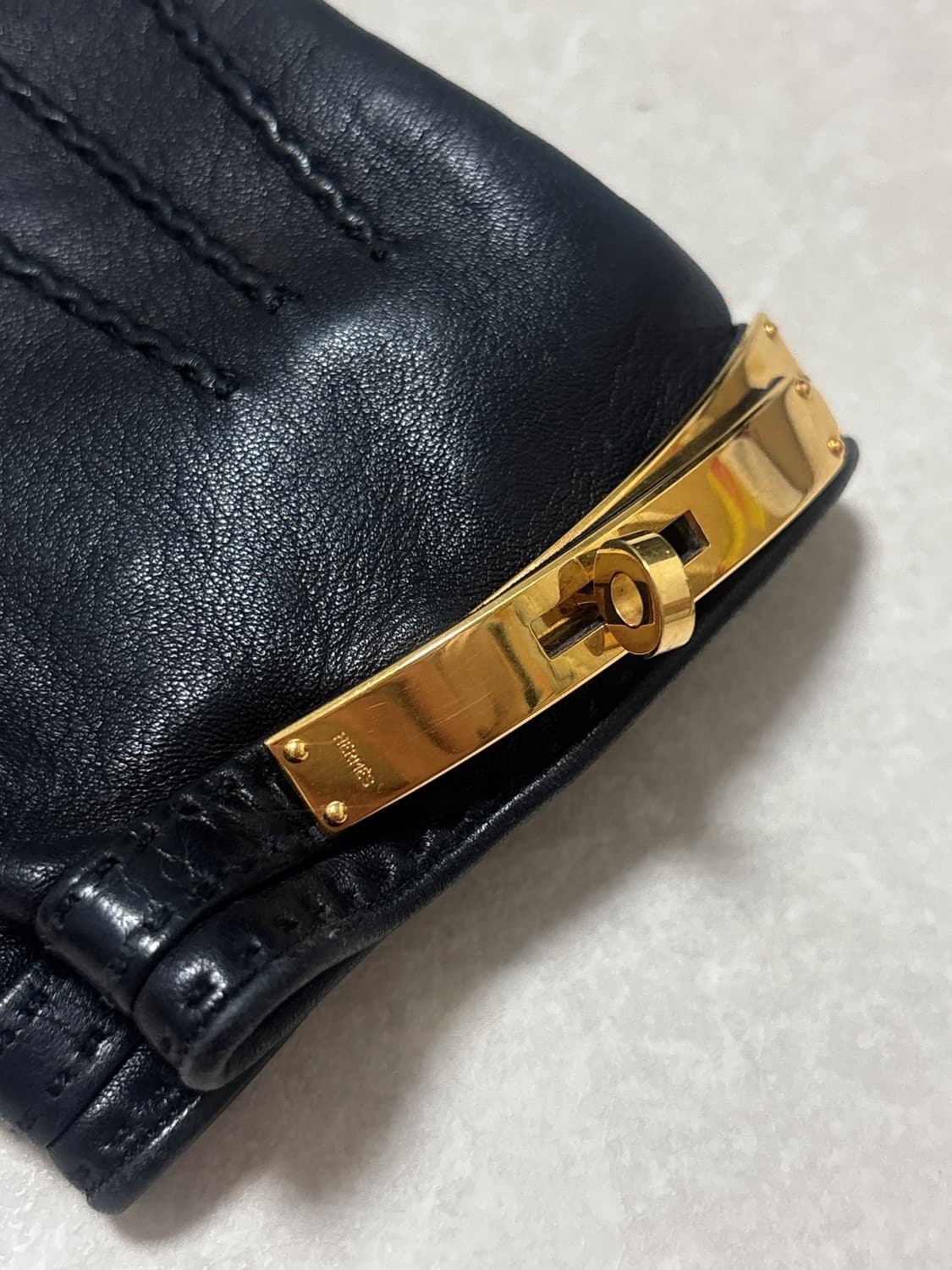 에르메스 블랙 금장 켈리 가죽장갑 여성 8사이즈 상품이미지2