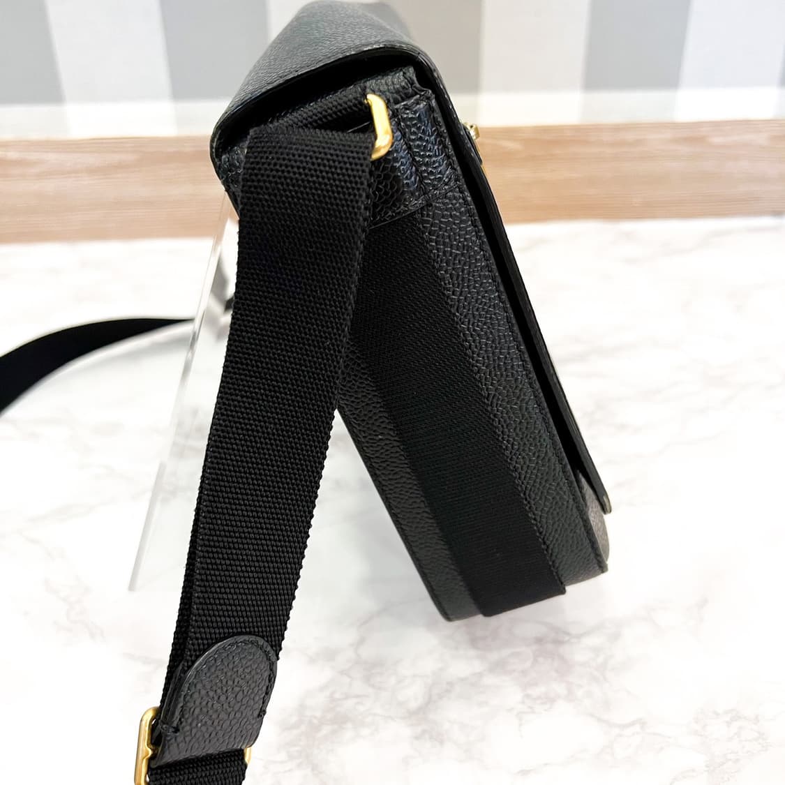 톰브라운 웨빙 스트랩 크로스백 상품이미지6