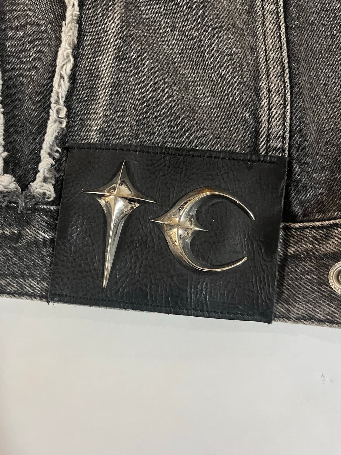 [M] 떠그클럽 트라이벌 데님 자켓 블랙 상품이미지4