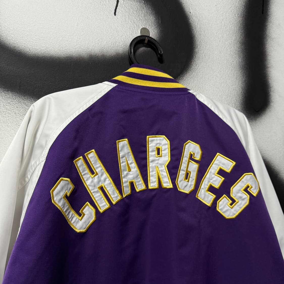 VTG 빈티지 올드스쿨 리버시블 자수 바시티 자켓 상품이미지4