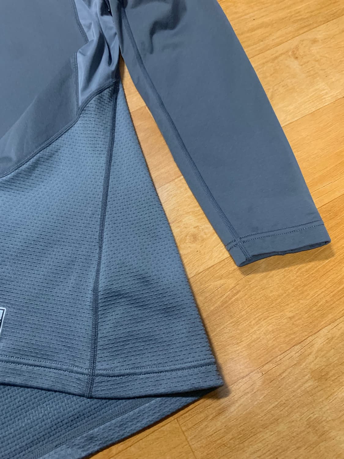 NIKE 나이키 프로 컴뱃 하이어윔 쉴드 롱 슬리브드(L 사이즈) 상품이미지4