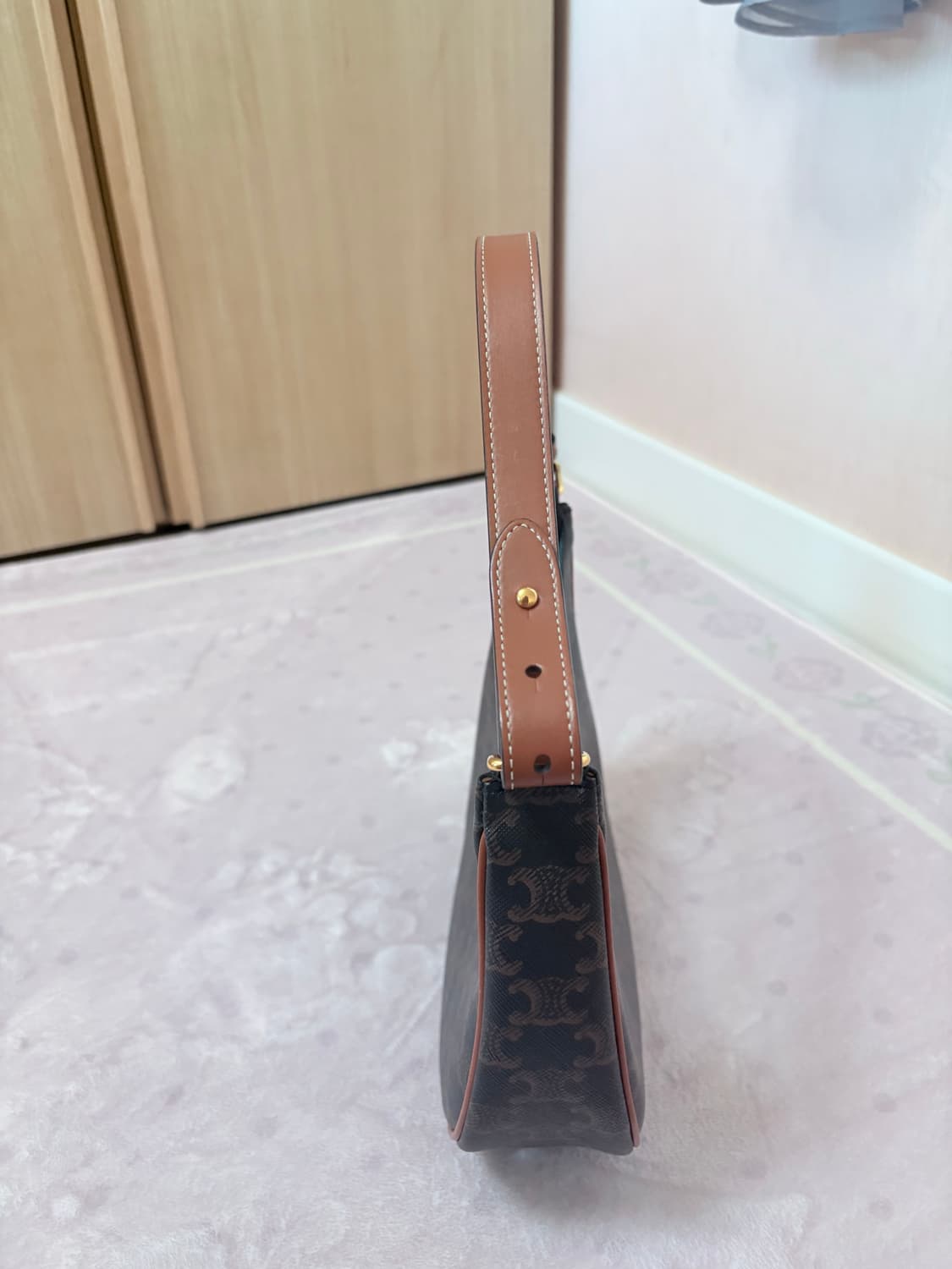셀린느 아바백 상품이미지3