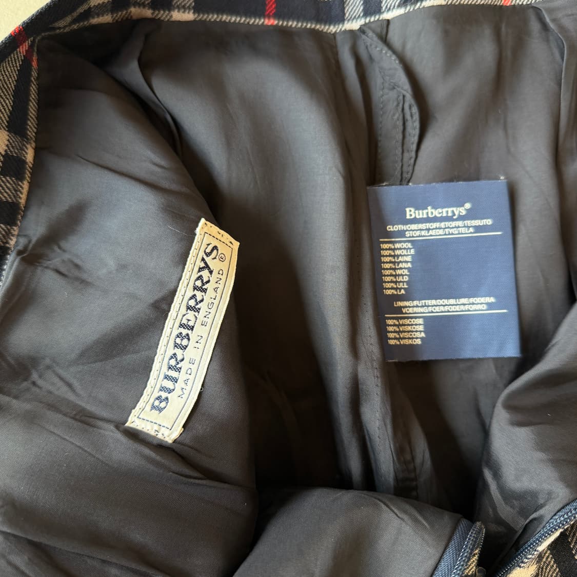 버버리 노바체크 울 스커트 상품이미지5