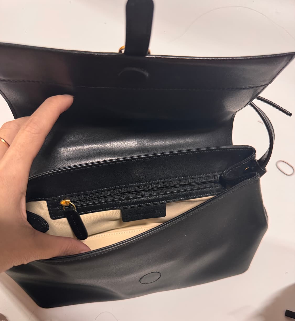 아뜰리에 드 루멘 저널백 블랙 Journal 상품이미지8