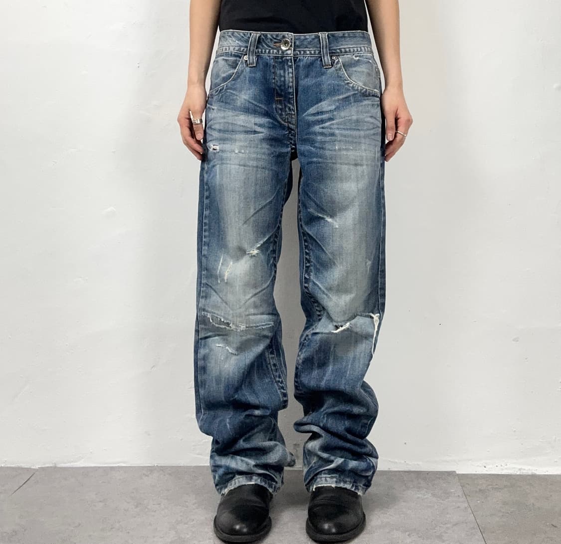 Union Jack Back Pocket Distressed Denim  상품이미지2