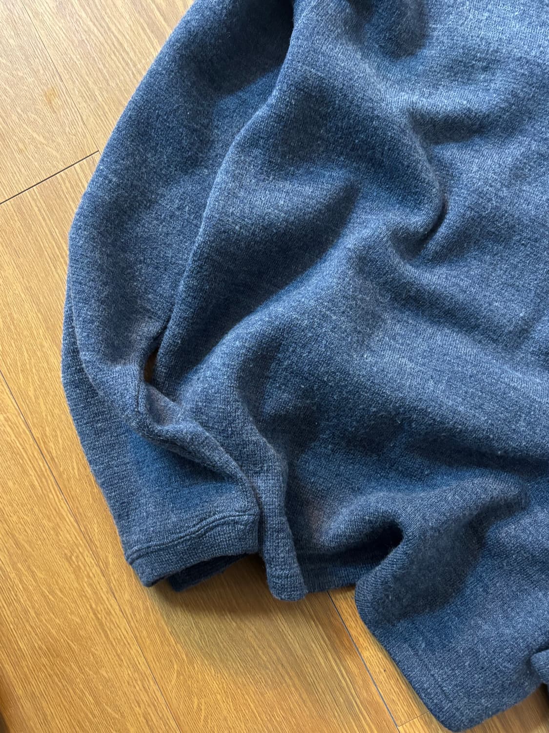 버버리 브이넥 니트 상품이미지7