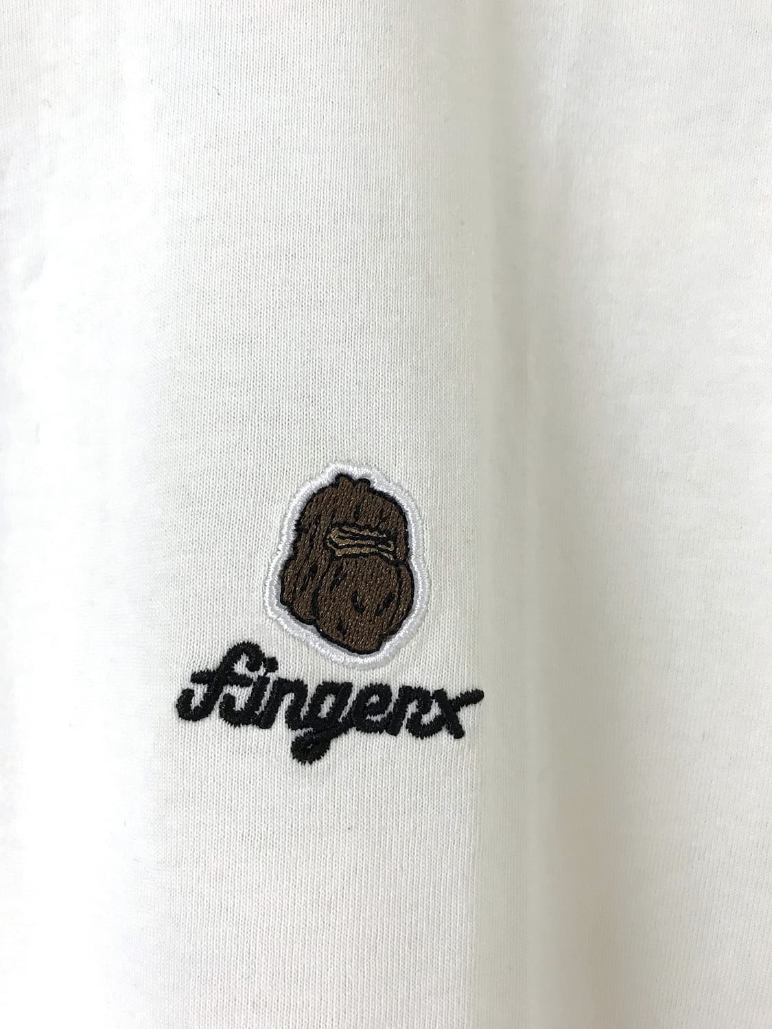 FINGERCROXX 패치자수 오버사이즈 반팔 상품이미지2