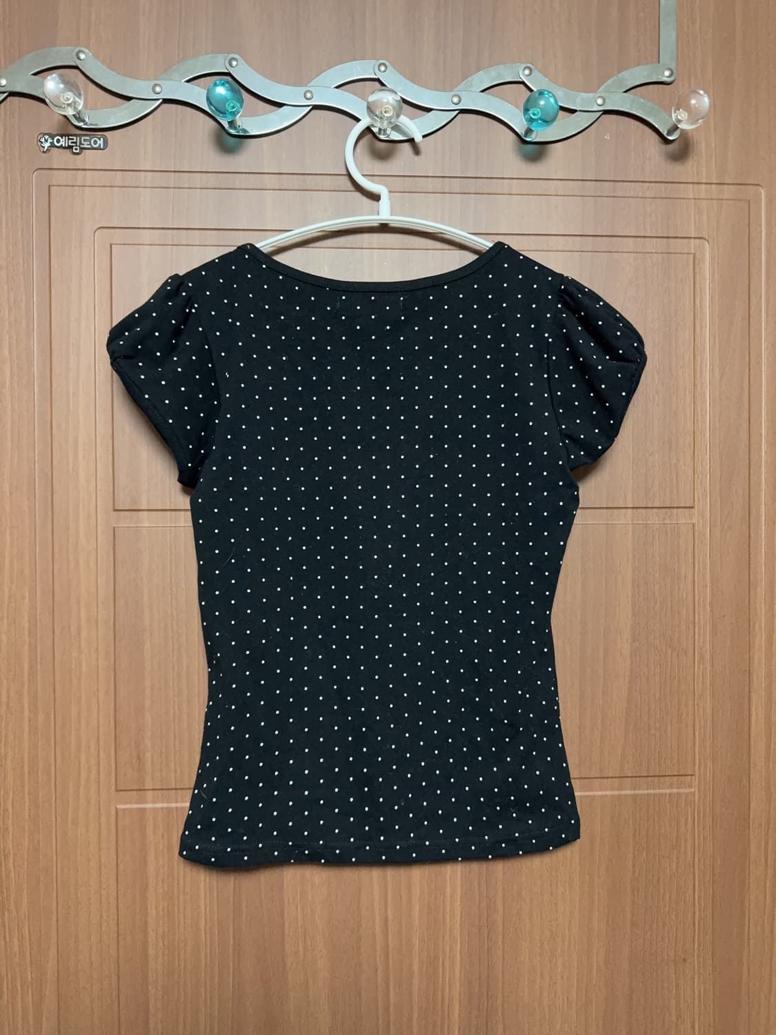 모리걸 하구미 에이블리 빈티지 블랙 도트 퍼프 끈 리본 반팔 블라우스 상품이미지3