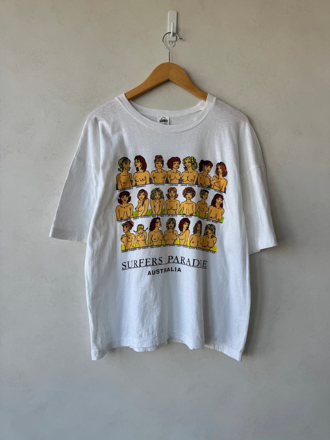 90s Boobs Tee 상품이미지1