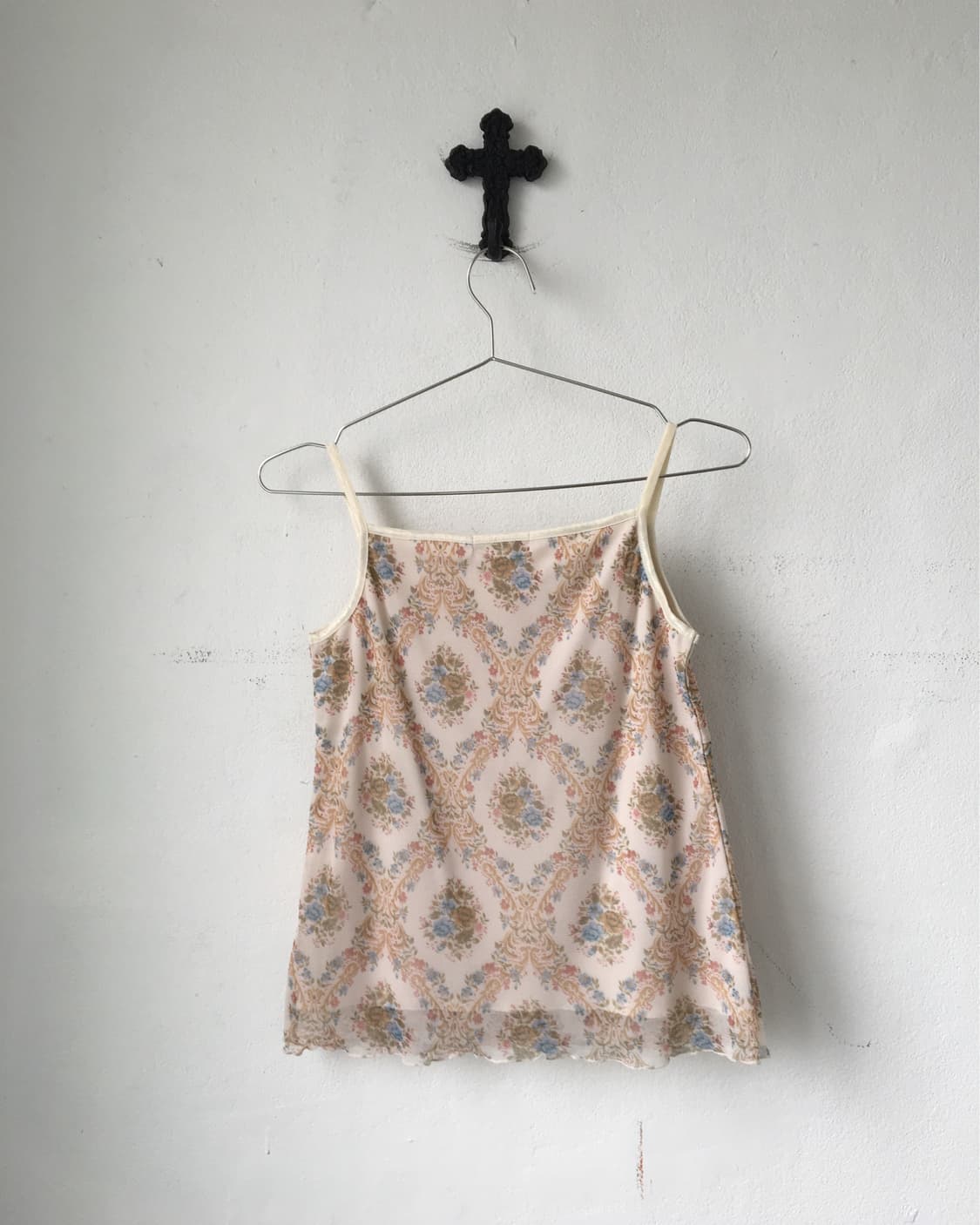 Rosa cheri ornament pattern sleeveless 상품이미지3