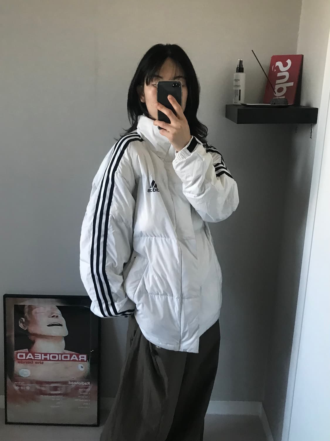 아디다스 삼선 로고 사이드라인 화이트 패딩 상품이미지2