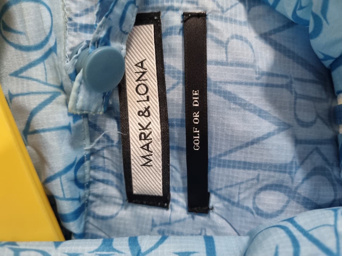 마크앤로나 남성 바람막이 후드자켓  상품이미지3