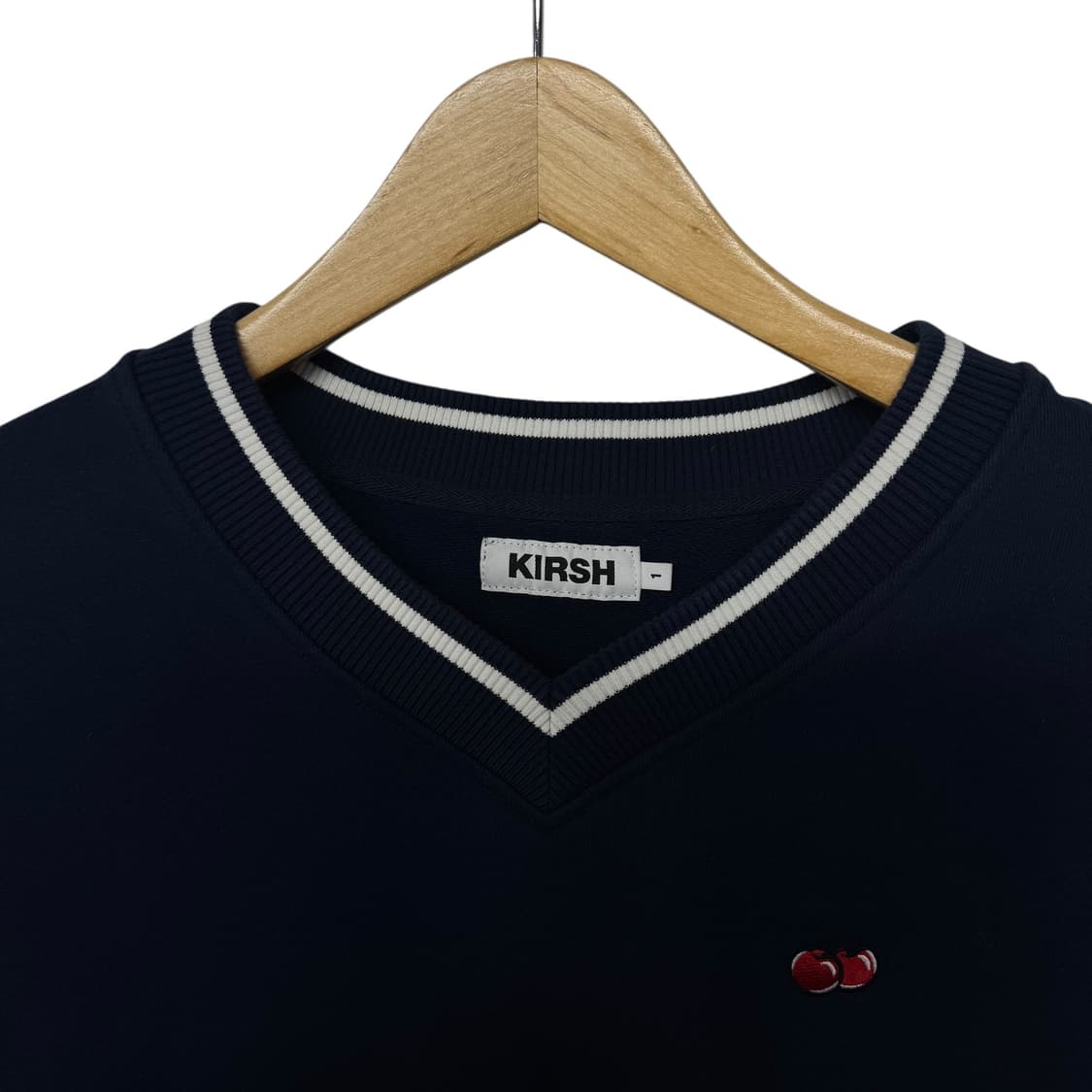 키르시 체리 V넥 맨투맨 상품이미지2