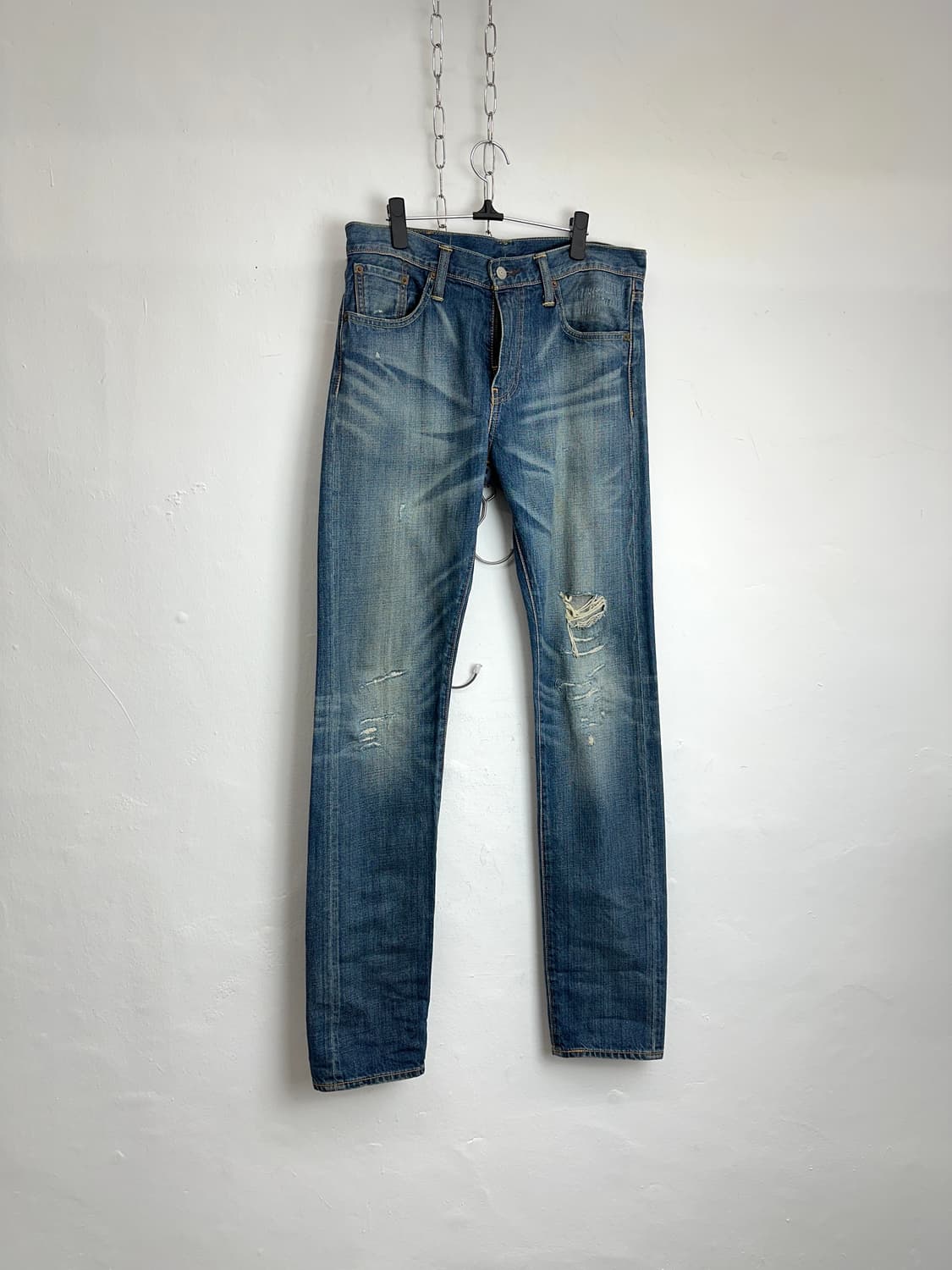 Levi’s 508 Distressed Slim Straight Deni 상품이미지4