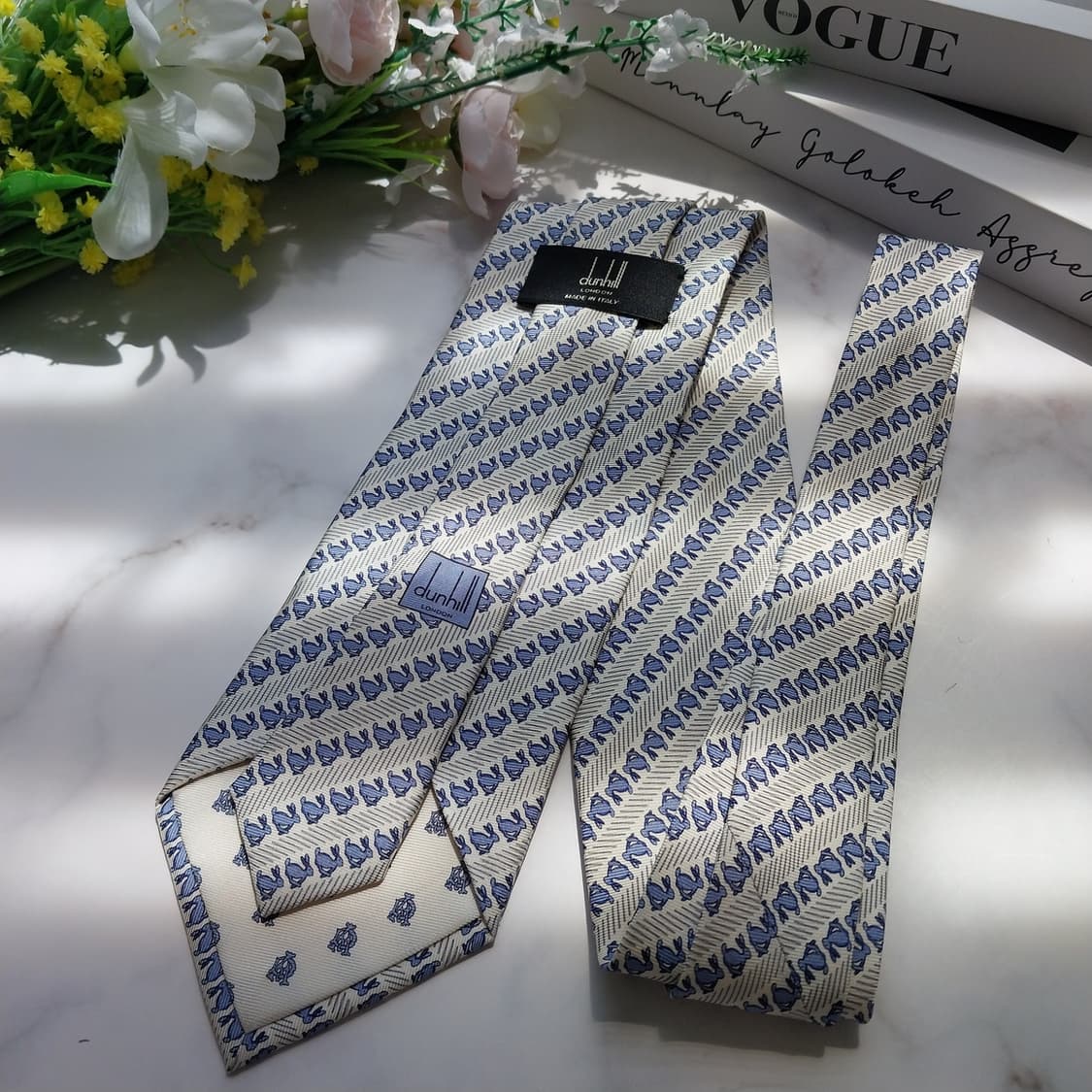 던힐 실크 토끼 패턴 넥타이 8.5cm A+~A등급 K554
 상품이미지5