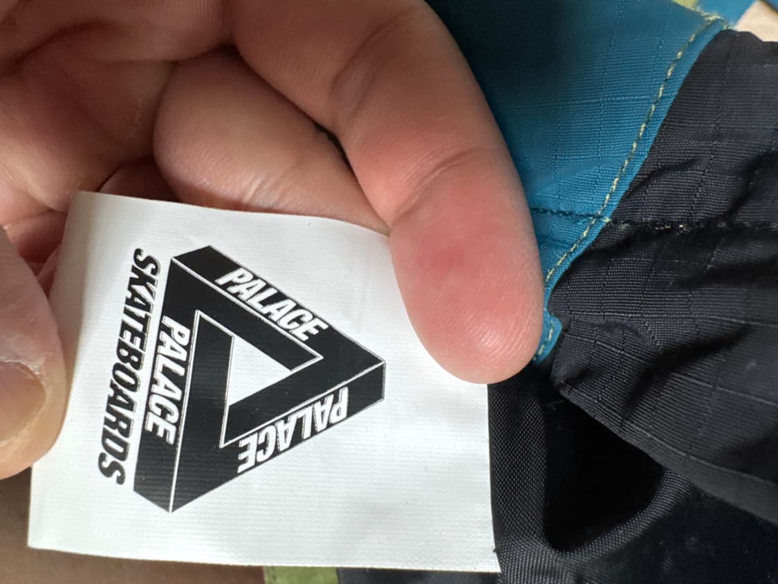 팔라스 파우더 자켓 블랙 올리브 틸 상품이미지4