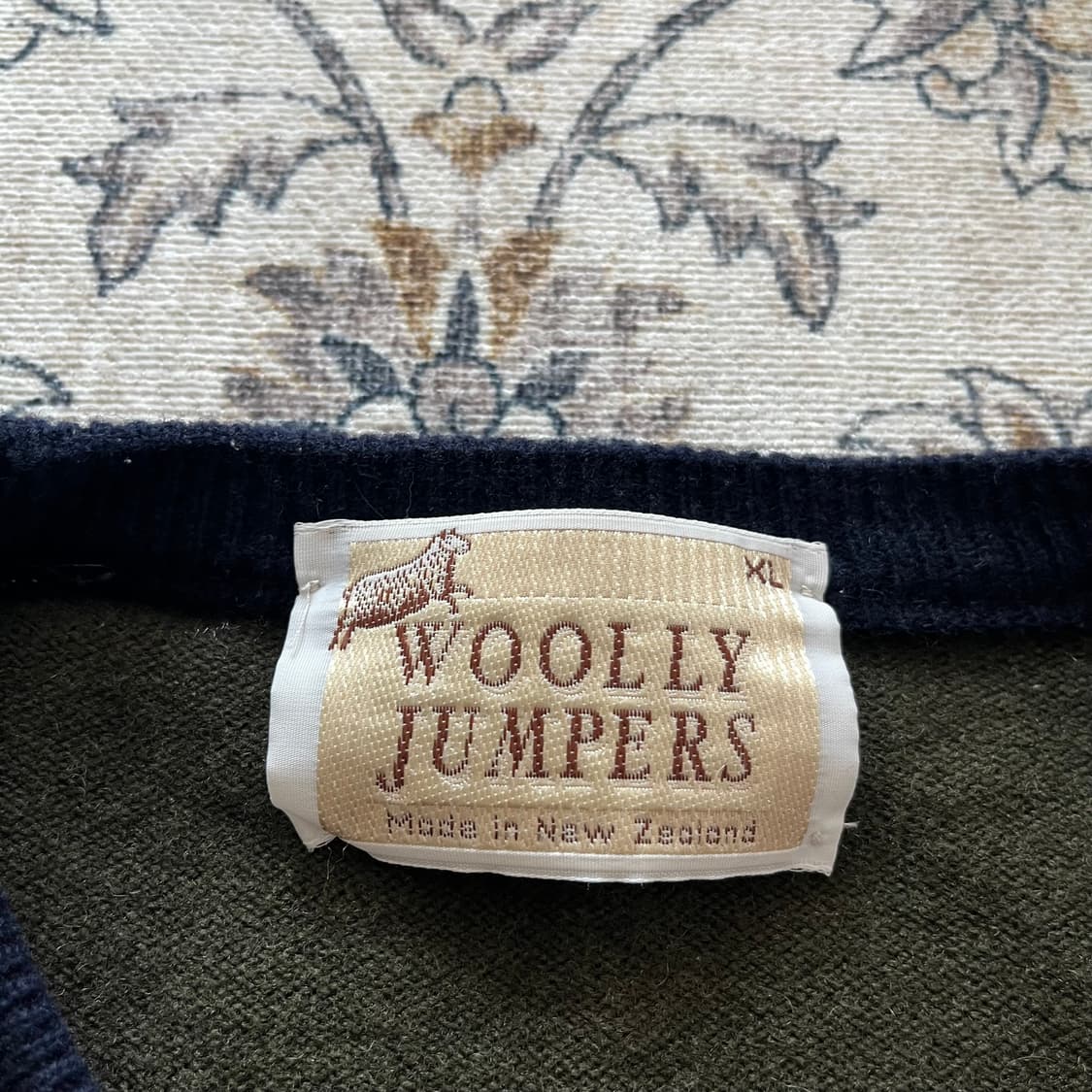 Woolly Jumpers 자수 디테일 울 니트 상품이미지3