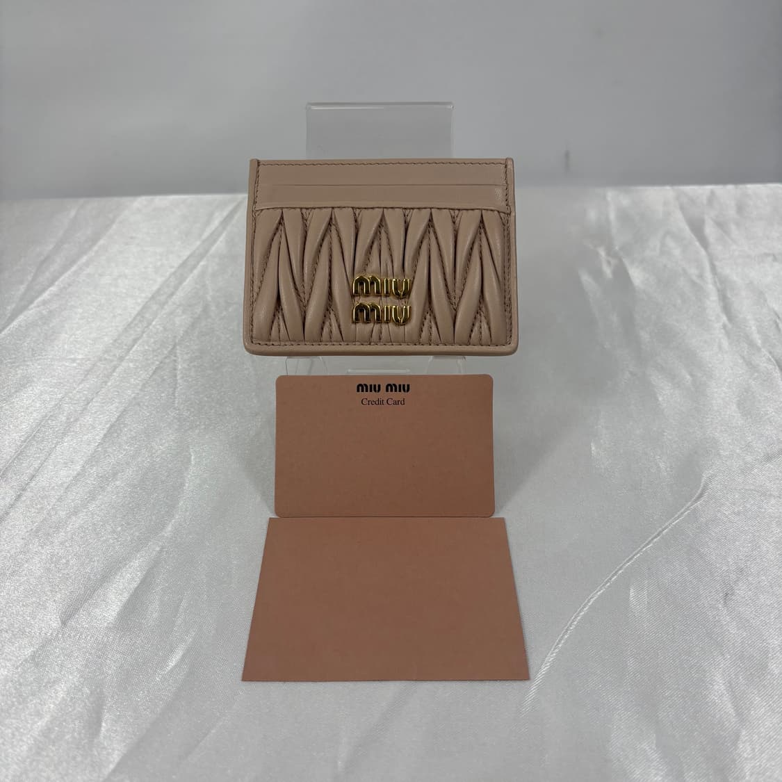 (정품)미우미우 마테라쎄 카드홀더 지갑 파우더핑크 상품이미지1