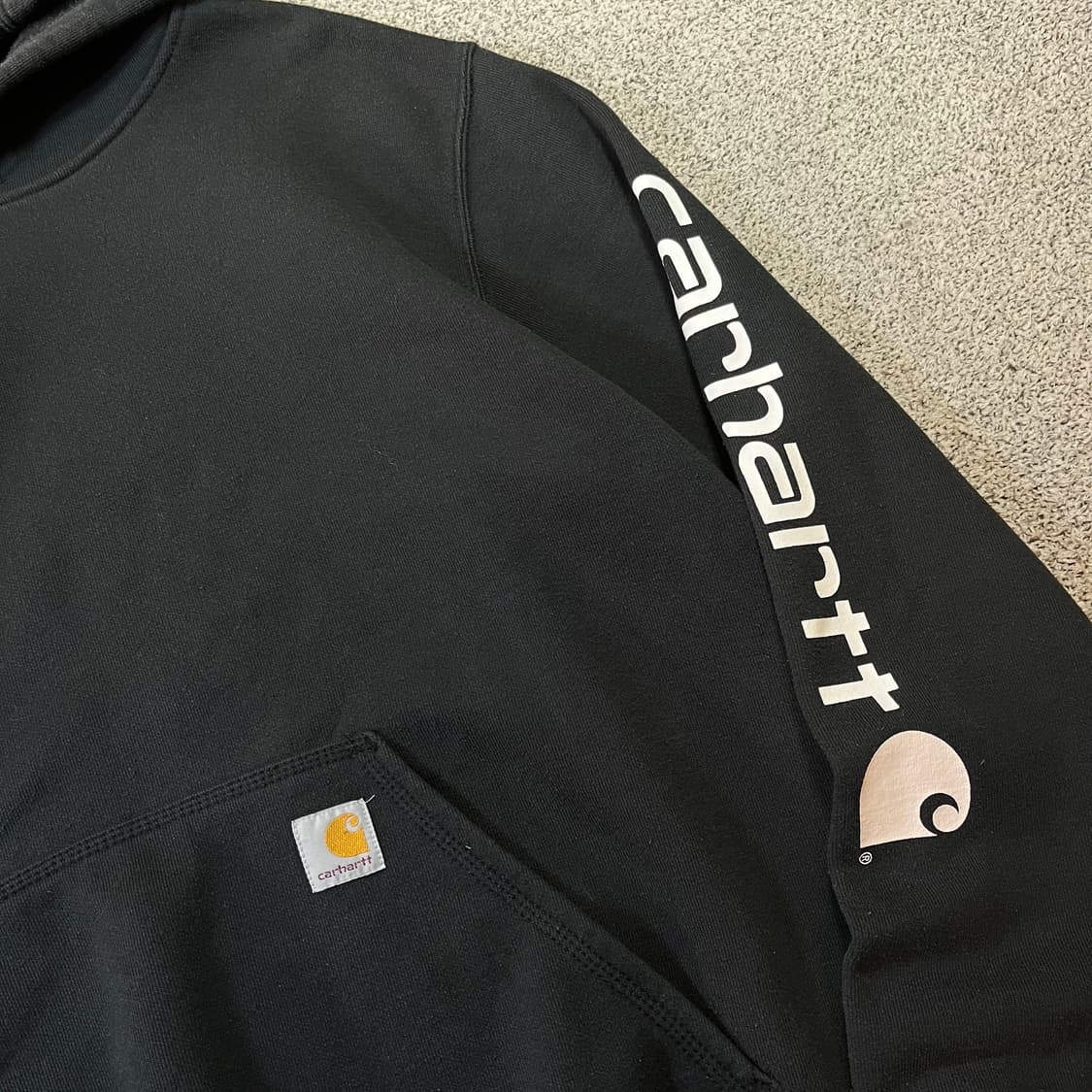 칼하트 스펠로고 후드티 상품이미지2