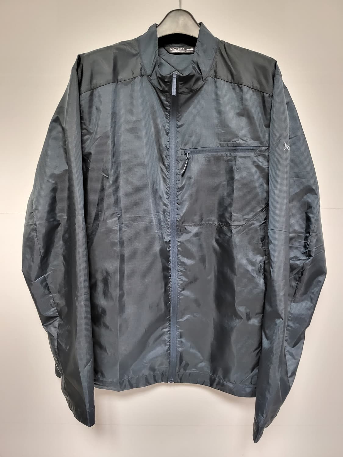 아크테릭스 바람막이 정품 남성 S사이즈 상품이미지1