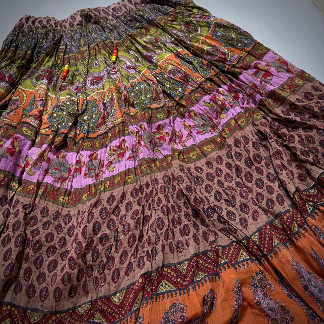[90s Bohemian Multi-Pattern Skirt] 상품이미지4