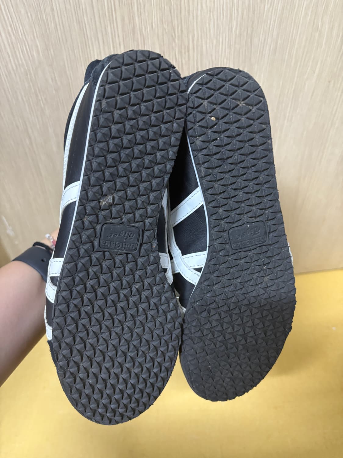 오니츠카타이거 멕시코 66 블랙 255 상품이미지3