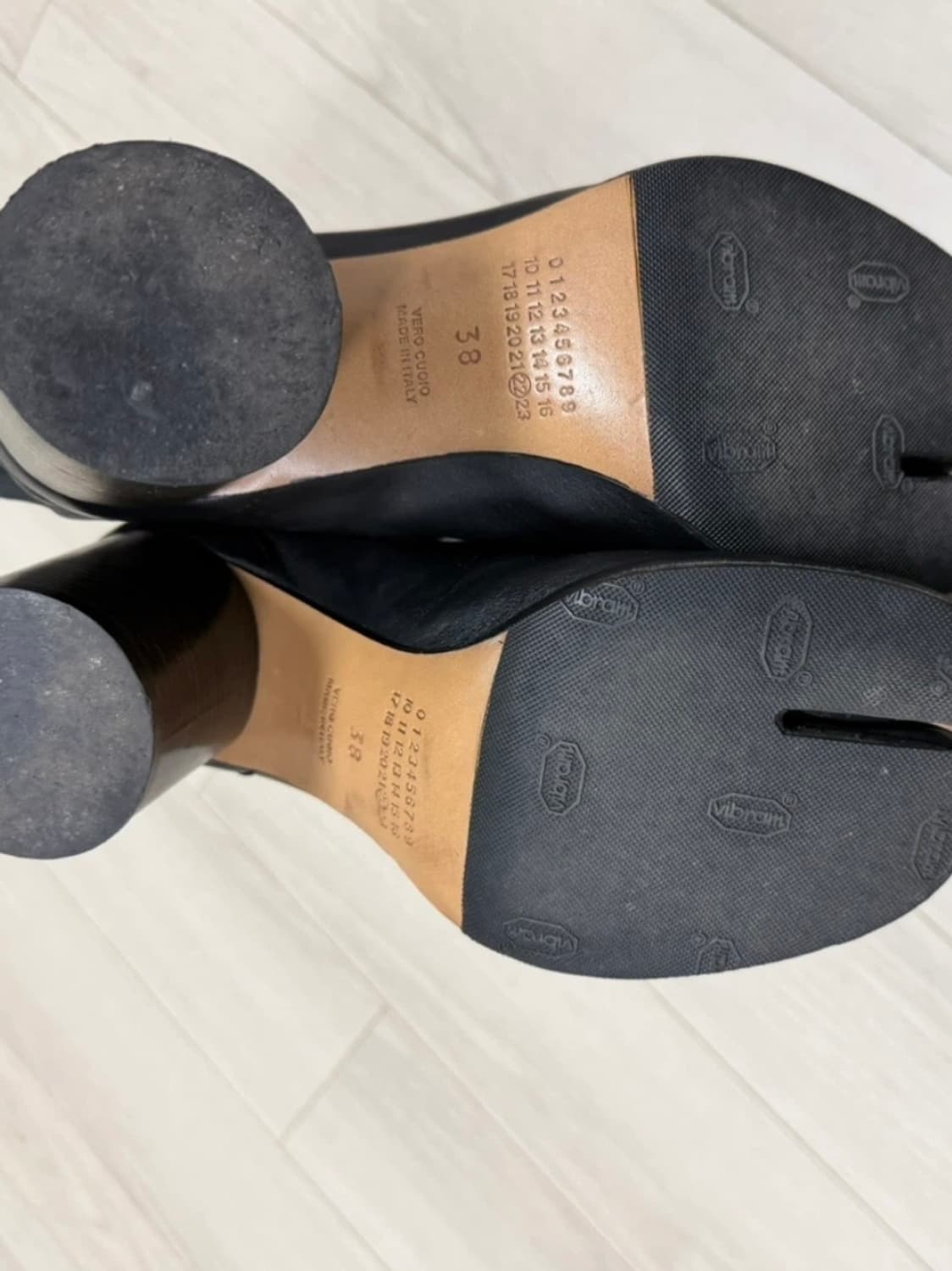 마르지엘라 타비 앵클부츠 블랙 38 상품이미지3