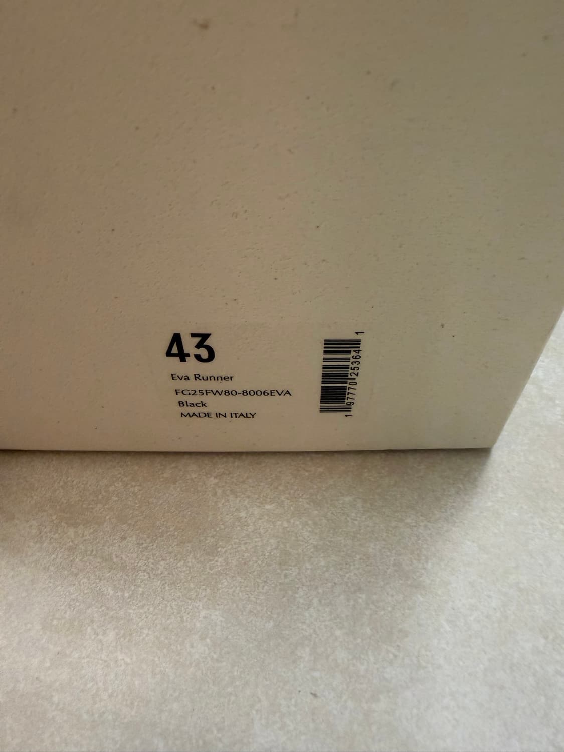 Fear of god EVA러너 피오갓 runner 블랙 상품이미지2