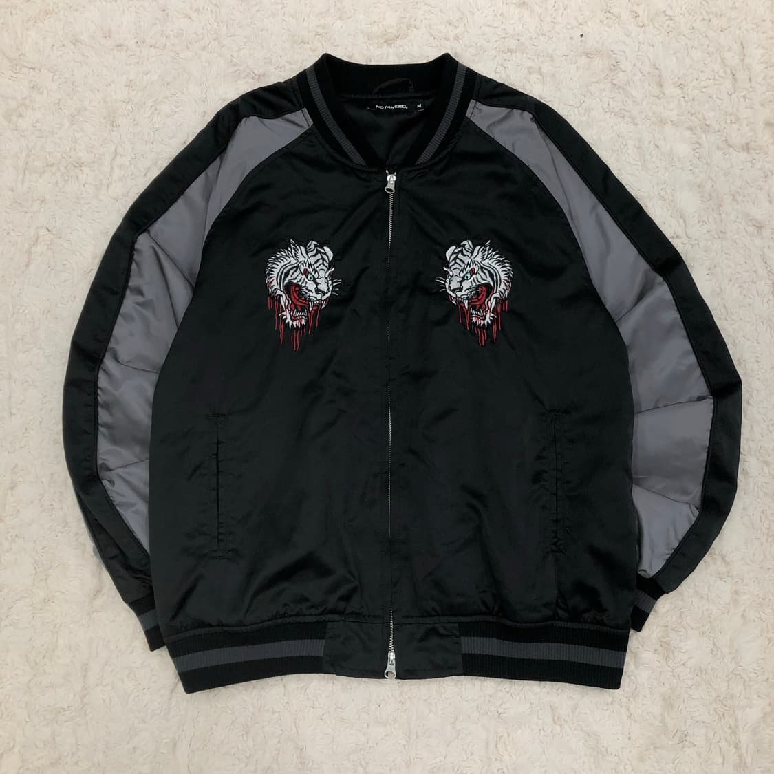 낫포너드 타이거 자수 스카쟌 블루종 자켓 상품이미지2