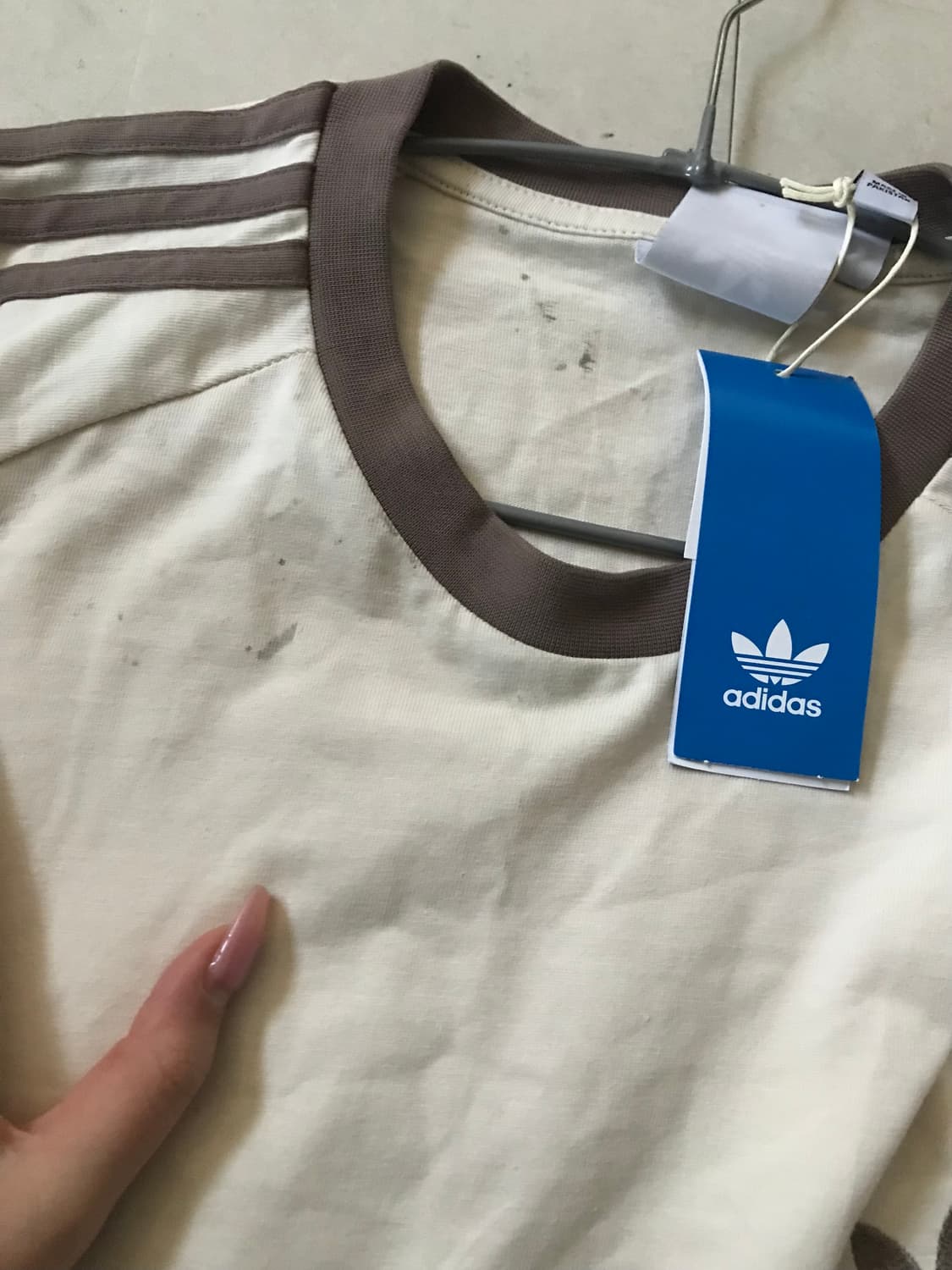 아디다스 크림브라운 삼선 롱슬리브 상품이미지9