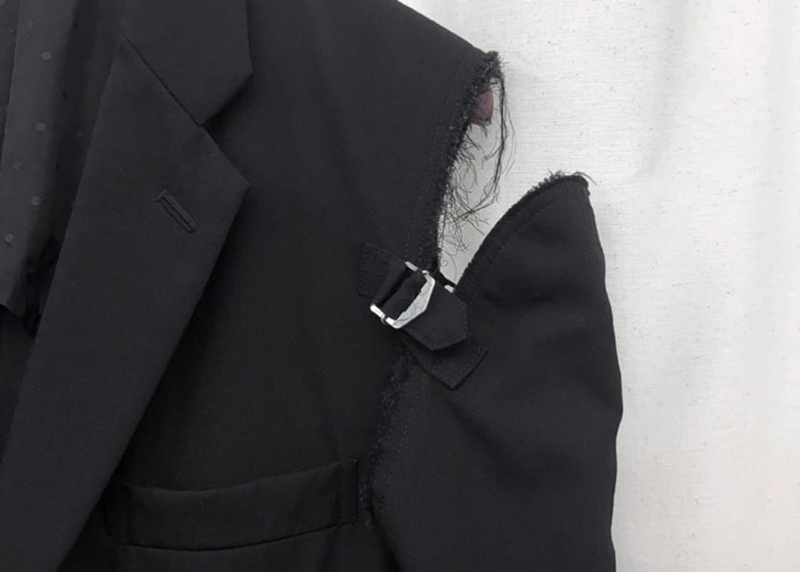 꼼데가르송 옴므 플러스 컷아웃 블레이저 상품이미지3
