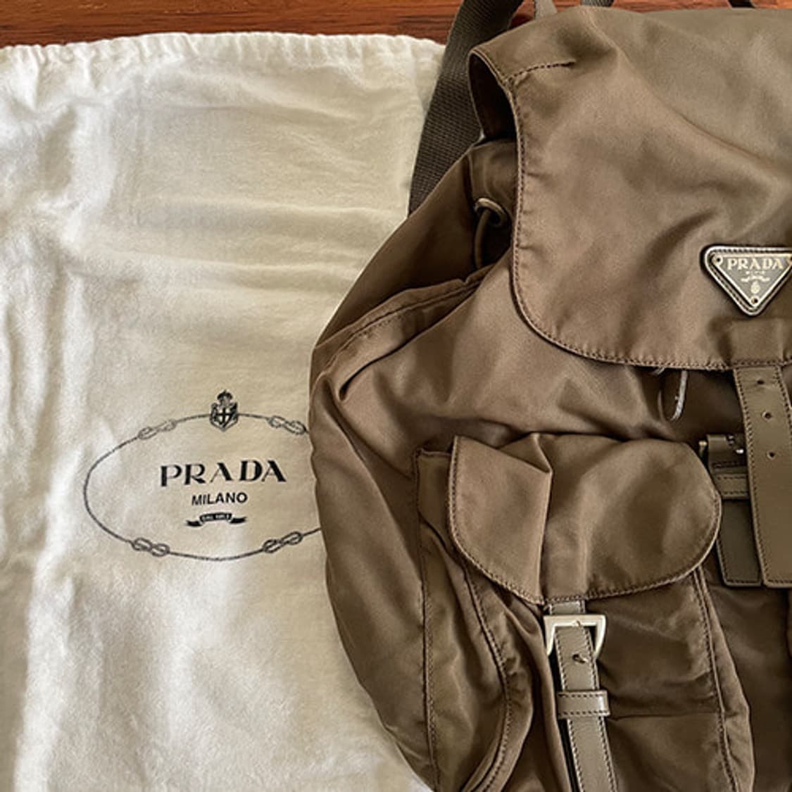 프라다 포코노 구형 백팩 가방 상품이미지6