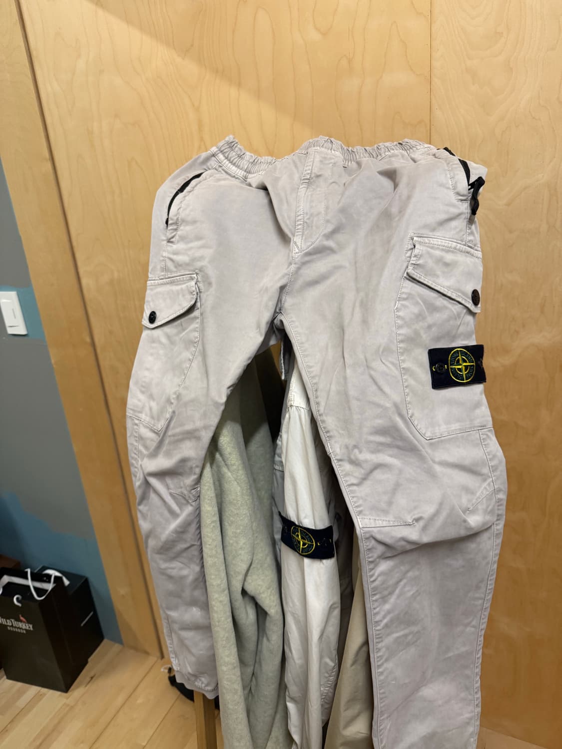 스톤아일랜드 조거 팬츠 베이지 상품이미지1