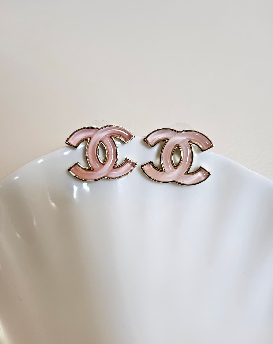 샤넬 핑크 자개풍 귀걸이 업사이클링 상품이미지4