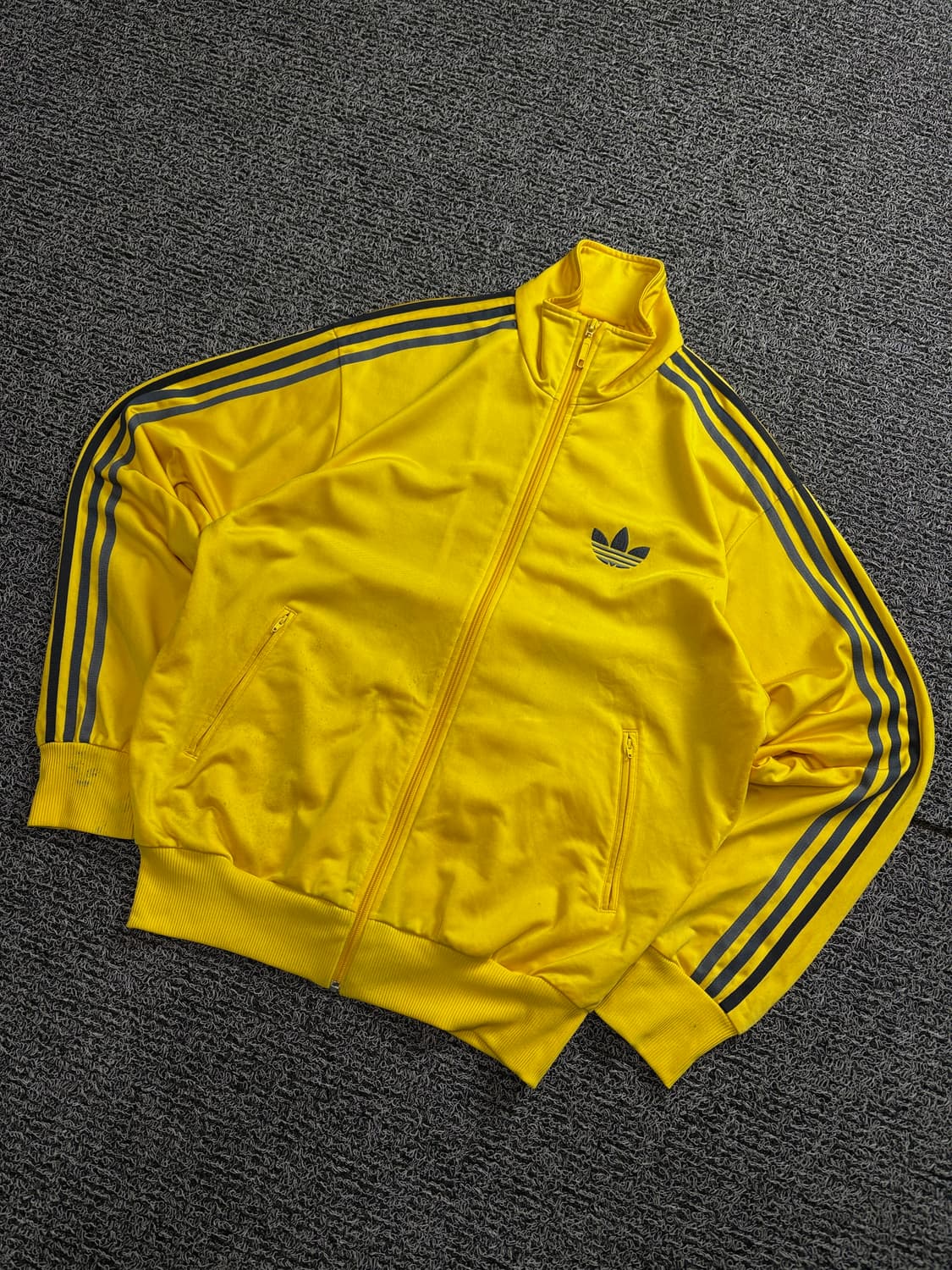 아디다스 파이어버드 올드스쿨 박시핏 트랙탑 져지 1601 상품이미지1