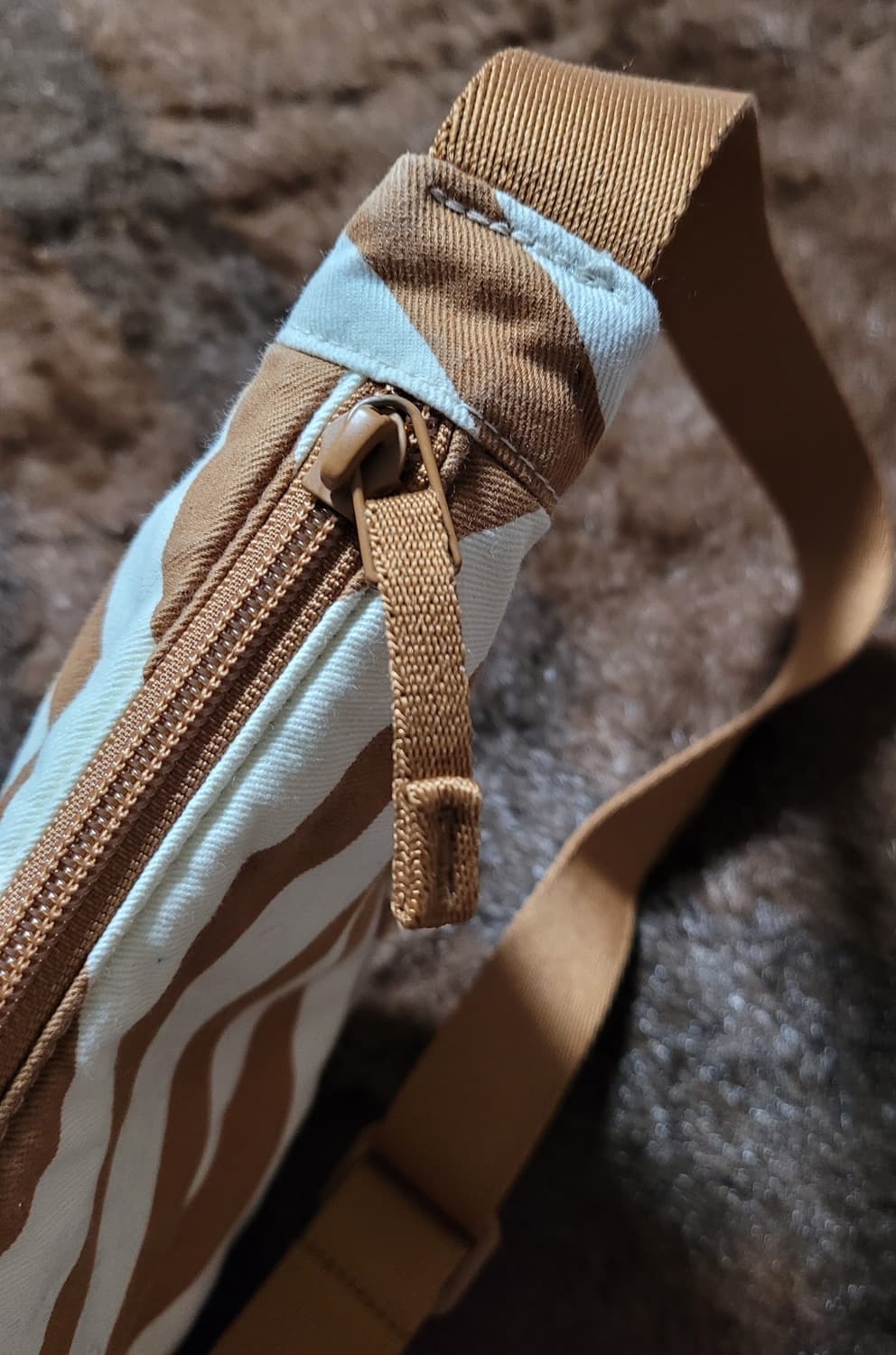 마리메꼬×유니클로 크로스백(32*16) 상품이미지5