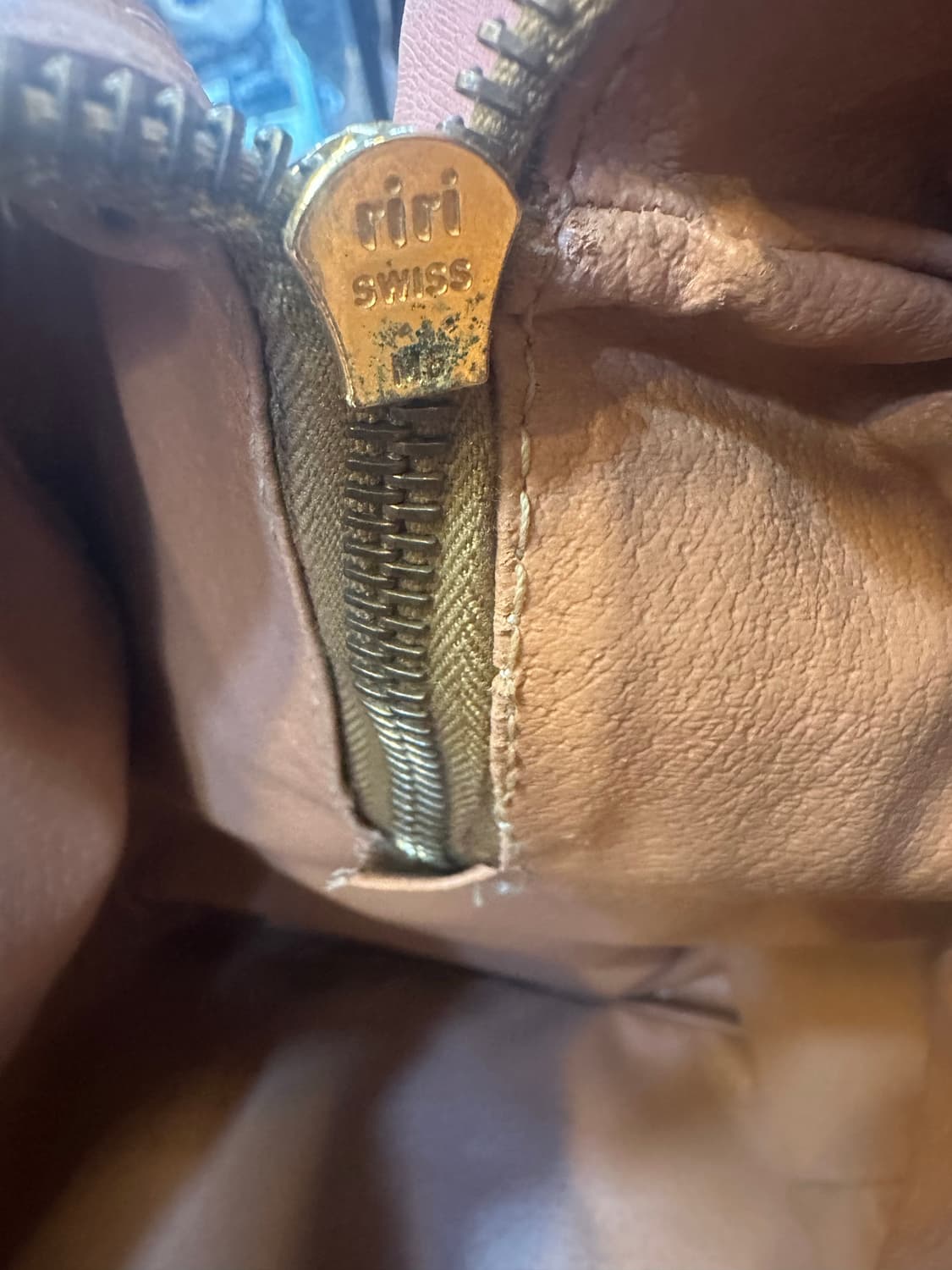 셀린느 마카담 보스턴백 브라운 상품이미지10